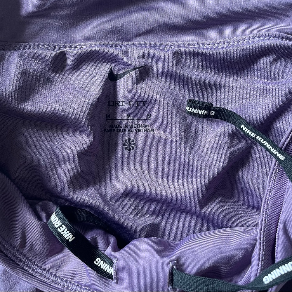 Nike Running Short - Picture 3 of 3